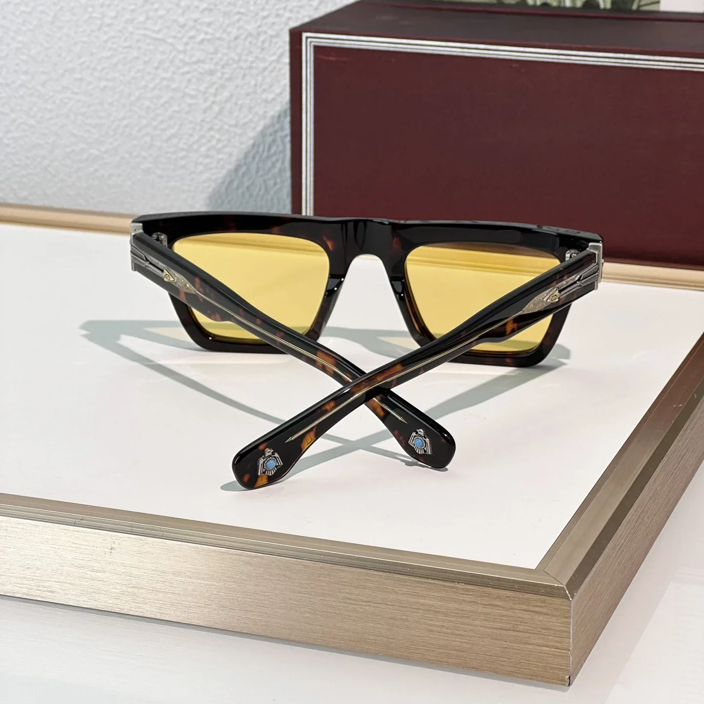 نظارات شمسية عصرية للنساء والرجال طراز ALARAMIE مضادة للأشعة فوق البنفسجية لوحة كلاسيكية بإطار كامل تصميم خاص نظارات صندوق عشوائي