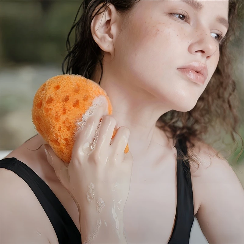 Wabenförmiger, großer, ultraweicher Peeling-Schaumbadschwamm mit niedlich geformtem, schäumendem Massageball, sanft für Tiefenreinigung/Entspannung