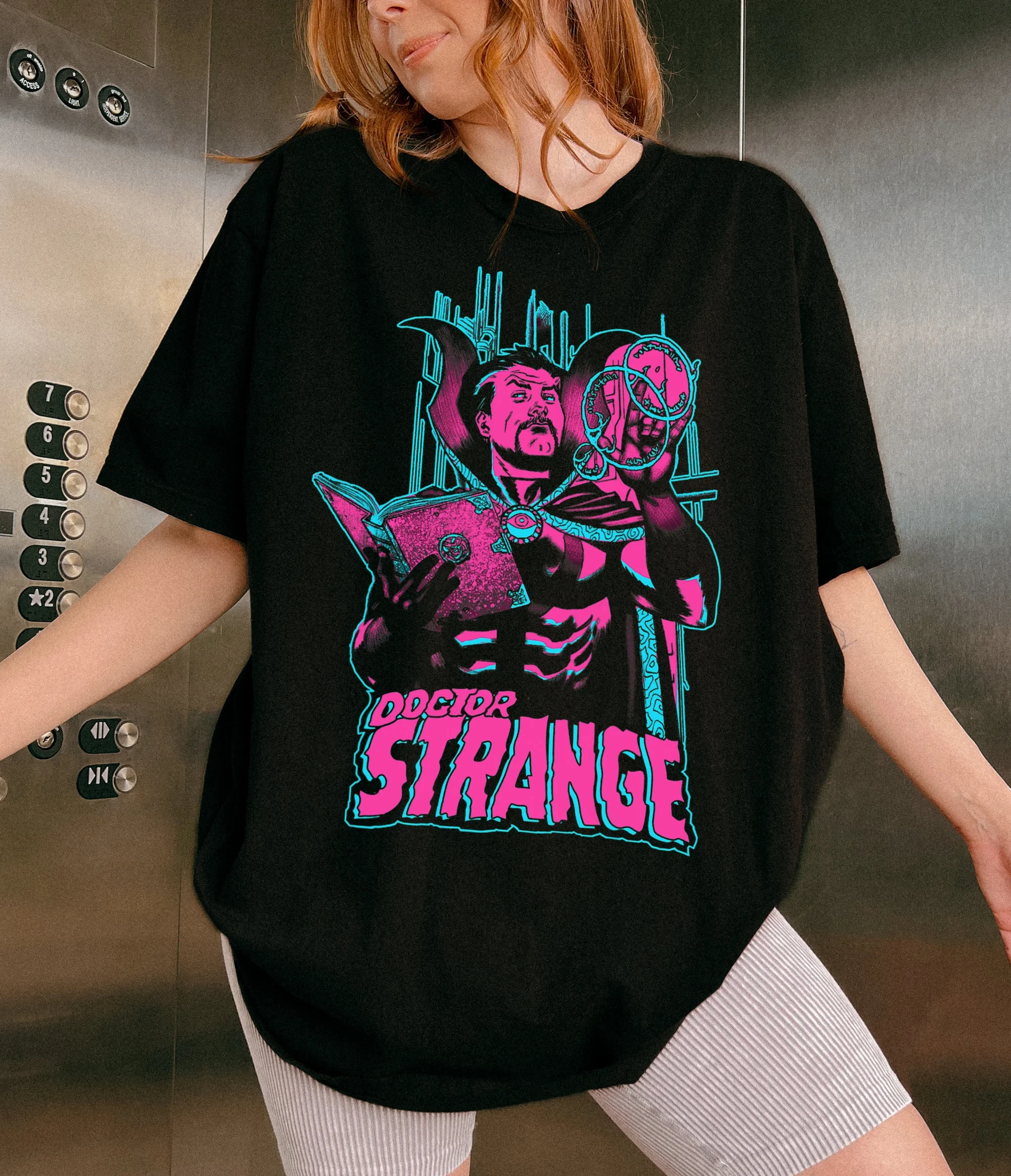 Marvel Doctor Strange Retro colorido hechizo retrato en el multiverso de la locura camiseta Disneyland familia camiseta