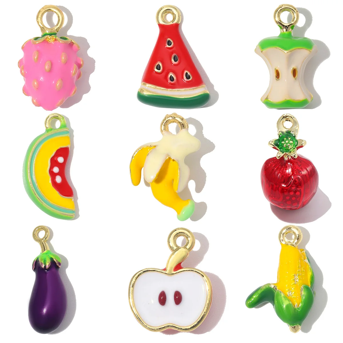 5 Stück/Set Vergoldete Bananen- und Wassermelonen-DIY-Anhänger Hochglanzpolierte Erdbeer- und Apfel-Ohrringanhänger für Damen-Armbänder und Schmuckherstellung