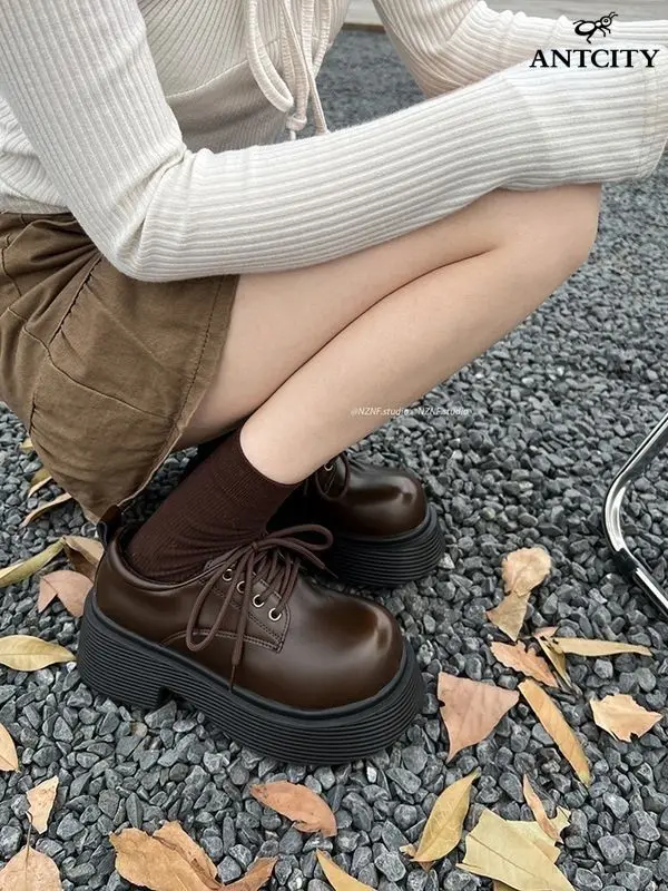 Retro Japanese Brown Thick Sole Height-Increasing Leather Women\'s Skirt Spring 2024 New Height Increasing Big Head Derby Shoes