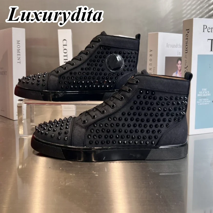 

Top Quality Womens Trendy Casual Sneakers Luxury Mens Real Leather Tennis Shoes Designr Red Soled Tide Lovers Rivet Shoes HJ0769