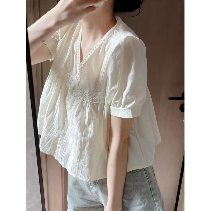 Women's  Lace-Trimmed Puff Sleeve Blouse, V-Neck Babydoll Top with Buttons, Casual Loose-Fit Summer Shirt