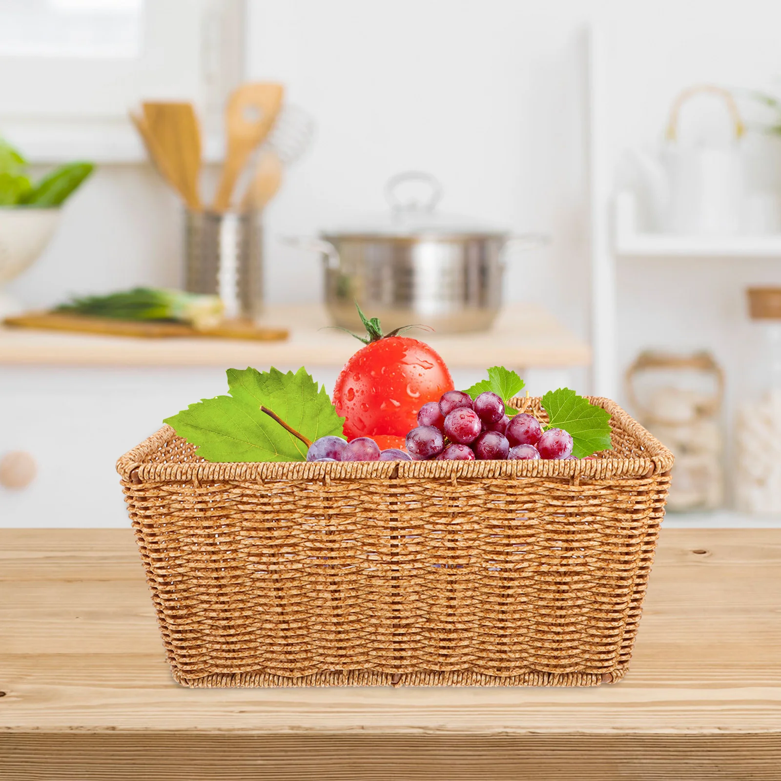 

Faux Rattan Woven Basket for Fruit Snacks Multi-Functional Home Supermarket Use Stylish Portable Storage