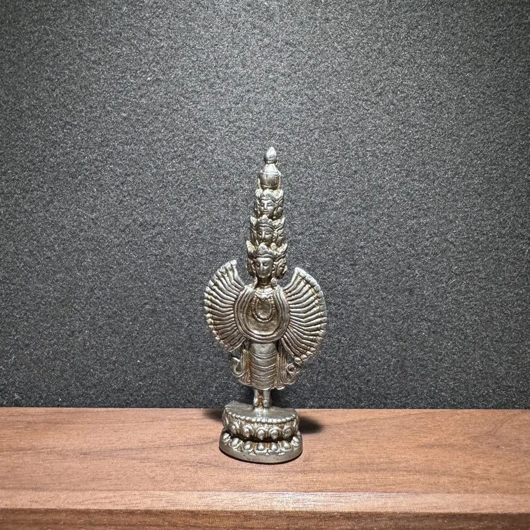 Tibetan Tibetan thousand armed avalokiteshvara statue Statues Figurines Lucky Ornaments Home Decoration gifts