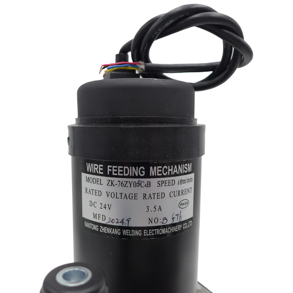 

With warranty DC24V 76ZY-05 Wire Feeder Motor 1.0-1.2mm 18m/Min Double Drive Mig Wires Feeding Assembly Motor With Tachometer Fe