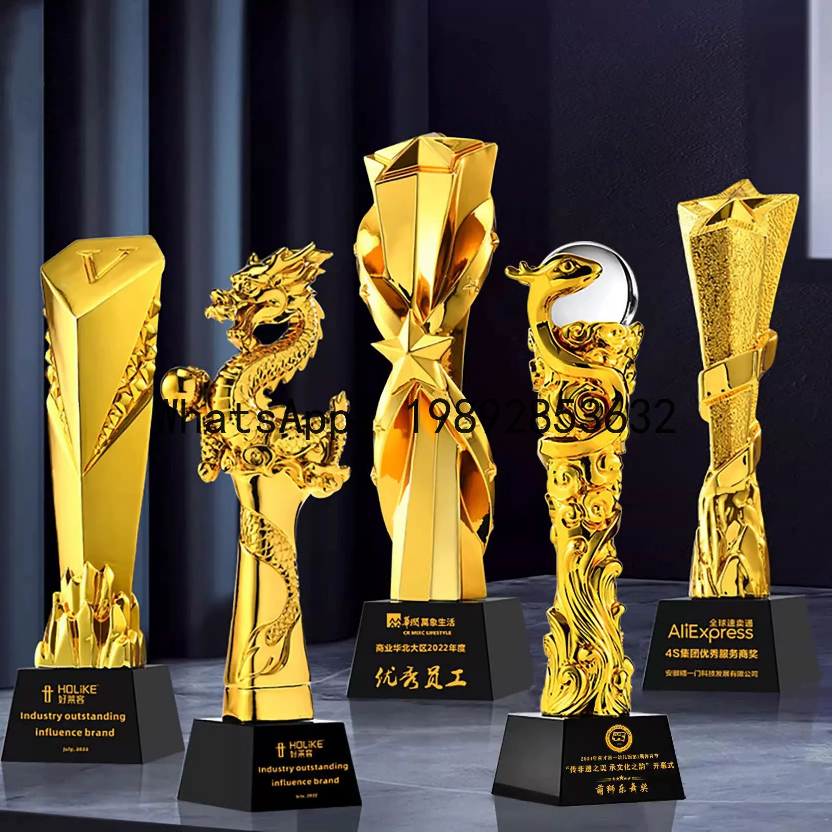 Resin Creative Trophy Custom Crystal Outstanding Employee Basketball Football Competition Honor Production