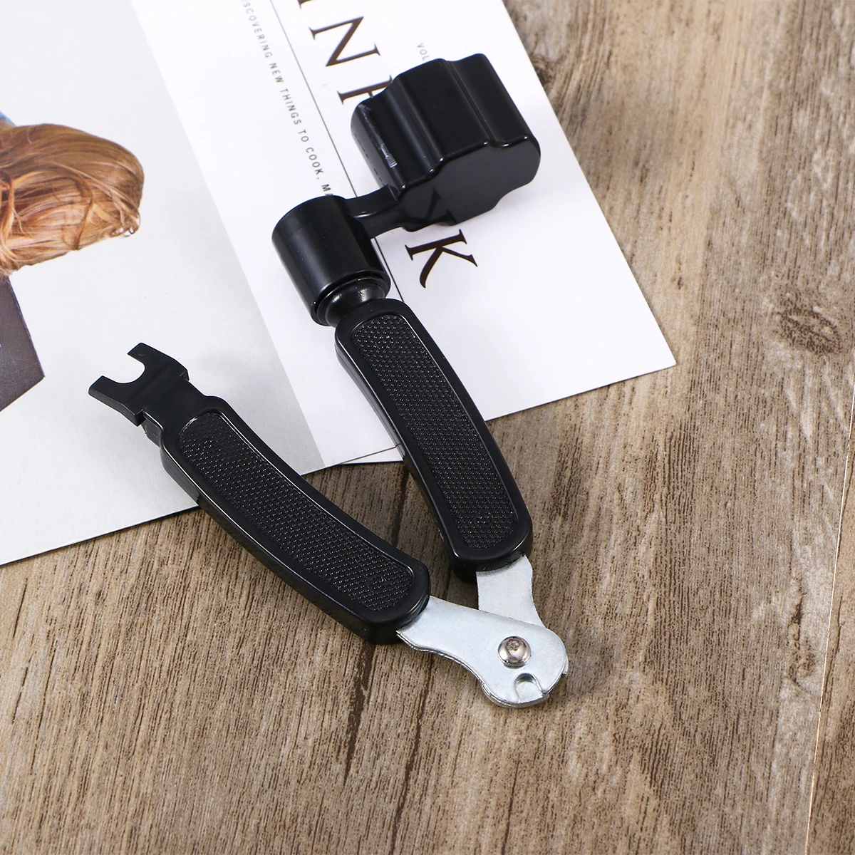 

3 in Guitar Repair Tools Maintenance Musical Instrument Multifunction Restringing Winder Pin Puller