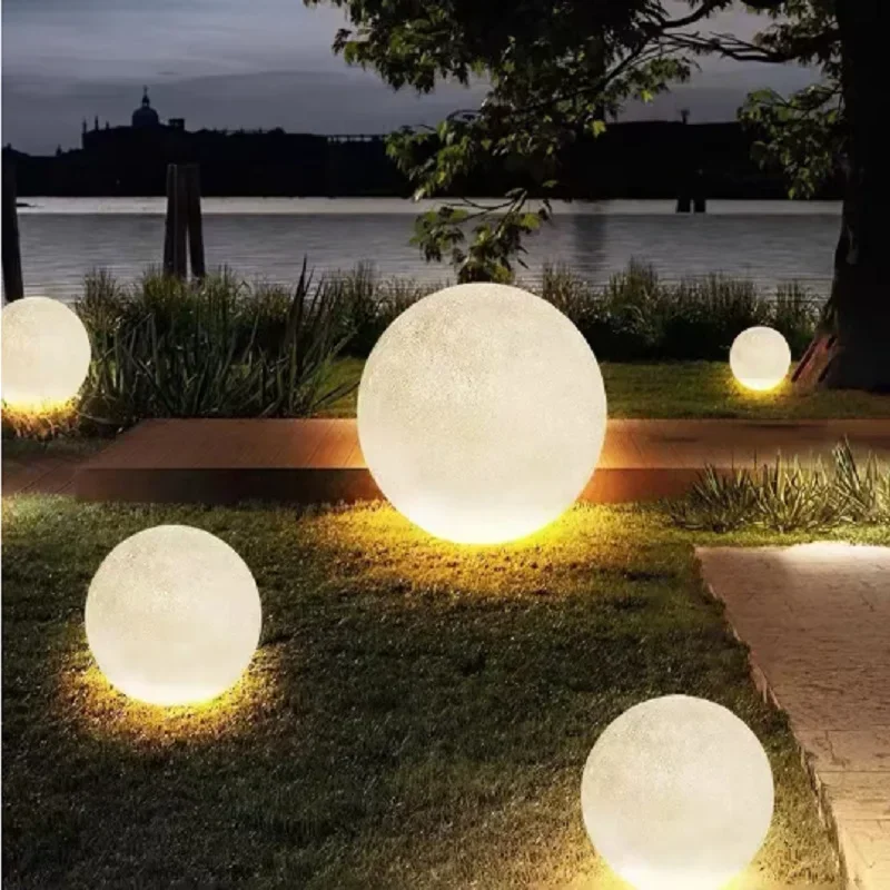 Outdoor Moon Light, Moon Solar Ball Light, Luminous Outdoor Courtyard Garden Lawn Pendant Light, Landscape Planet Light