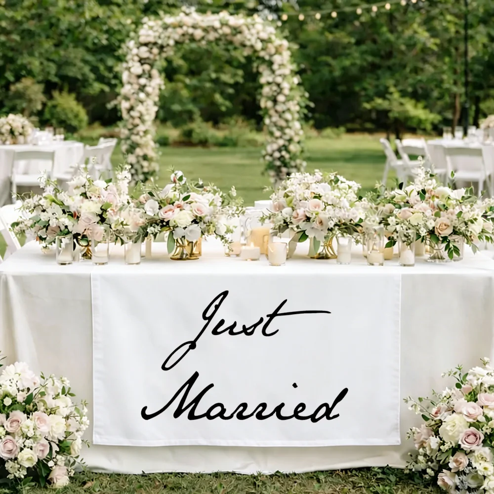 Just Married Cloth Sign Wedding Day Tablecloth Bridal Shower Gift Bachelorette Party Decoration Wedding Dessert Table Banner