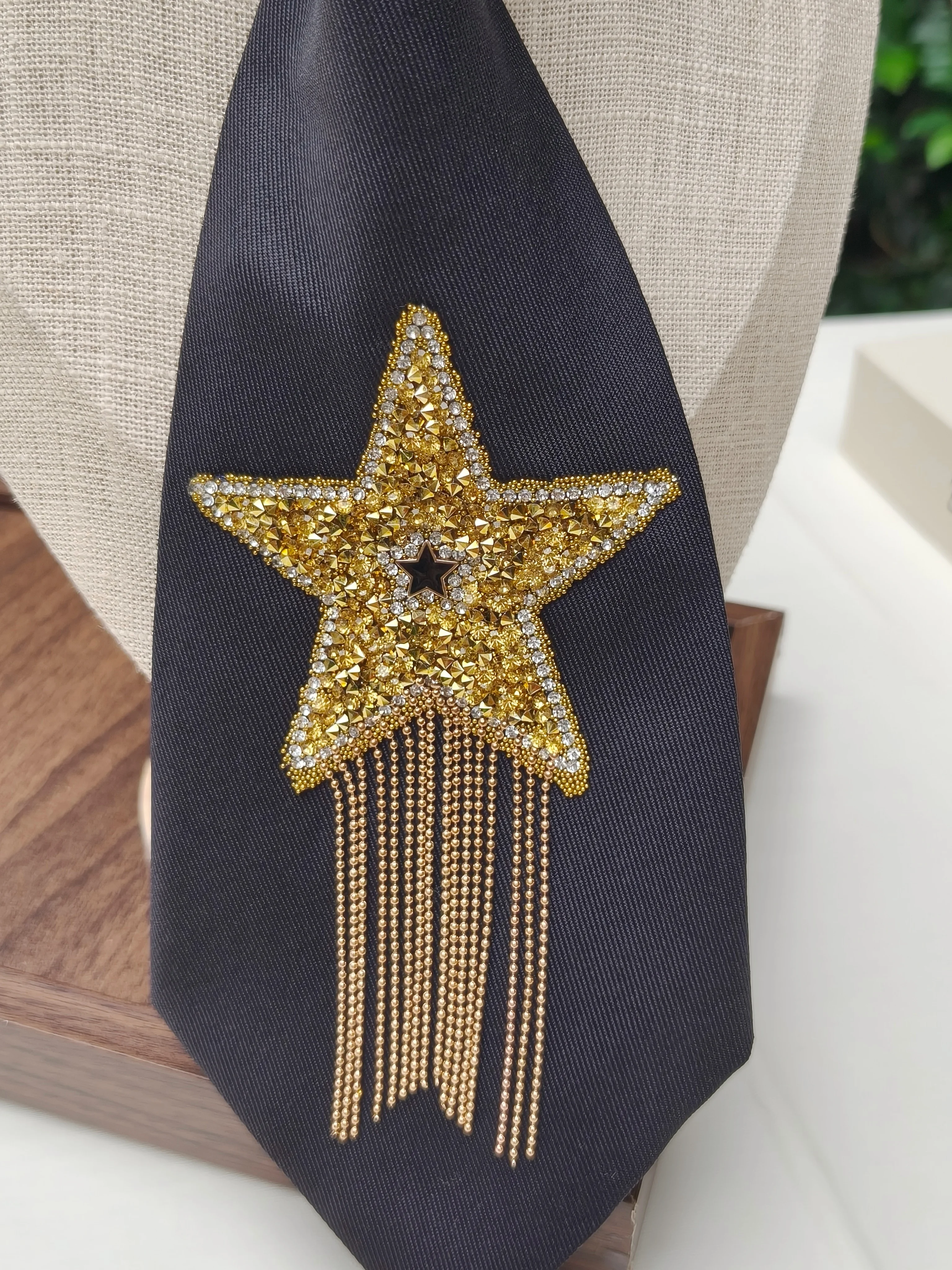 Punk-Style Golden Star Tassel Tie, Unique Design, No Need to Tie, Personalized Stage Accessory