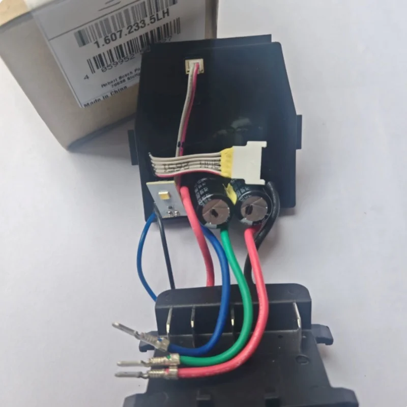 

Original Controller 16072335LH for Bosch Impact Wrench GDR18V-200 GDR18V-1800 Power Tool Circuit Board Accessories