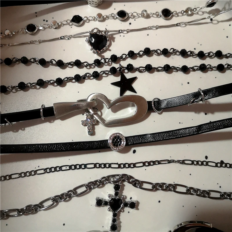 القوطي Y2K خمر الأسود القلب الصليب سلسلة بدلاية المختنق قلادة للرجال النساء الهيب هوب روك الشرير 90s الجرونج مجوهرات اكسسوارات