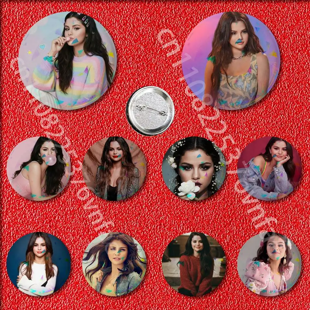 S-Selena Singer G-G…