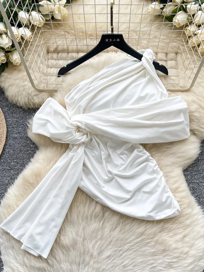

Foamlina Summer Irregular Twisted Slim Fit Top Vest Socialite One Shoulder Vest Design Mature Sexy Girl's White Crop Top Tanks
