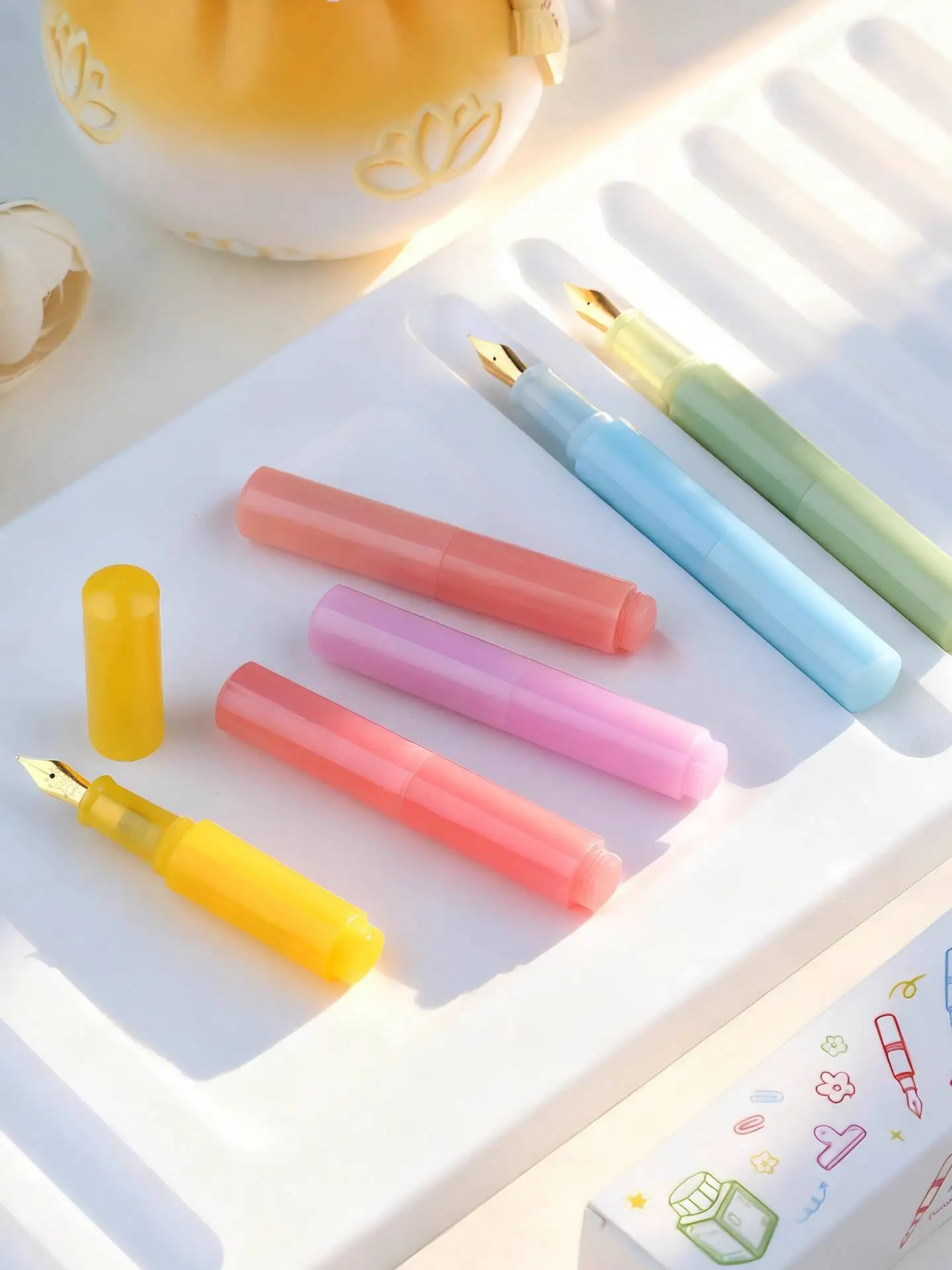 

Marucai 2nd Generation Candy Color Mini Fountain Pen Artistic Girl Ins Style Journal Writing Tool