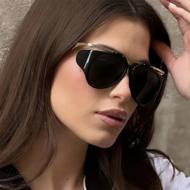 

LH165 2024New Celebrity Sunglasses Personalized Oval High-Grade Sunglasses Metal Legs, Big Face, Small UV Protection