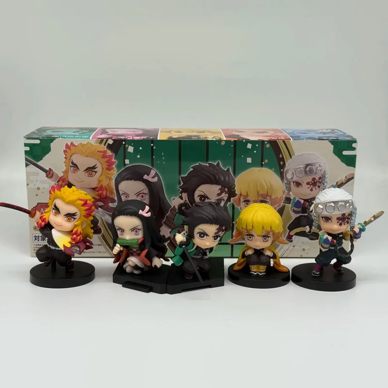En stock 55mm Bandai Demon Slayer PUBG mouvement PVC figure ensemble Tanjiro Zenitsu boîte anime figure modèle jouet boîte aveugle bonbons jouets