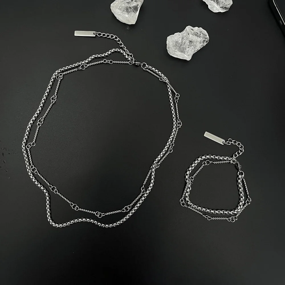 Hip-Hop-Herren-Doppelkreis-Kettenhalskette, Retro-Silberfarben, Edelstahl-Halskette, Modeschmuck, Trendige Pulloverkette – Detail 3