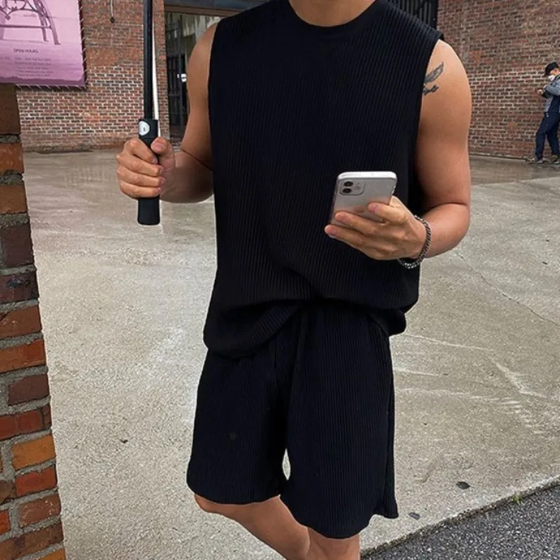 

Men Ice Silk Set Summer Thin Quick Dry Loose Sleeveless T Shirt Casual Shorts Vest Sports Tank