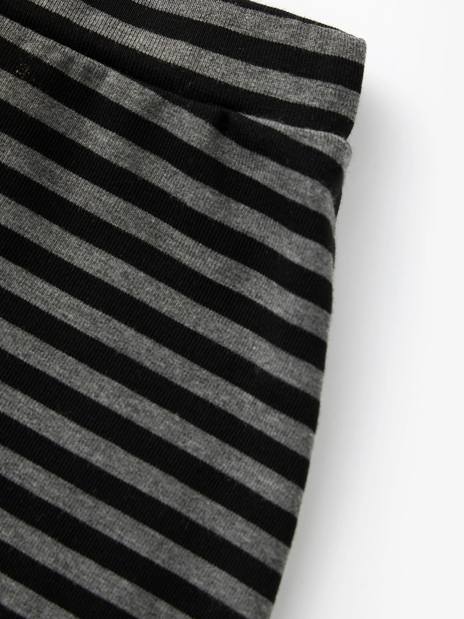 女性の花柄水玉スカート スタイリッシュでシックなハイウエスト A ライン ミディスカート 春と夏の着用に