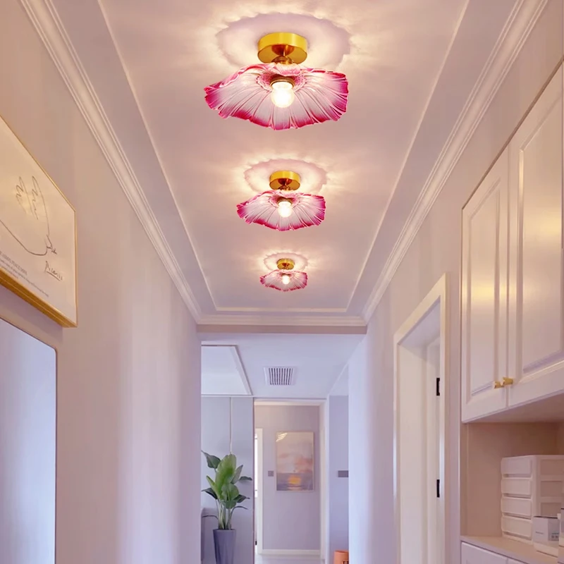 Retro Glass Petal Flower Dining Room Ceiling Lamp Artistic Atmosphere Store Lighting Ceiling Lamp Background Wall Ceiling Lamp