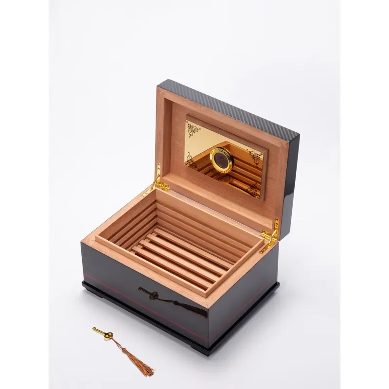 Glossy Carbon Fiber Cigar Humidor Box with Digital Hygrometer Spanish Cedar Lined Lockable Storage Case for Cigars Custom