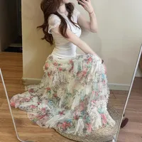 Chic Short Sleeve Women's Set Half Skirt Trendy Ootd Matching Korean Style Compact Size Fashionable Clothing Ensemble