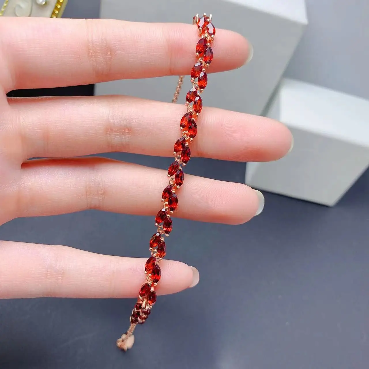 Best Seller ZECAA Garnet Fine Jewelry Woman Garnet Bracelet With Natural Garnet Gemstone 3*5mm For Lady Garnet Bracelet Gift