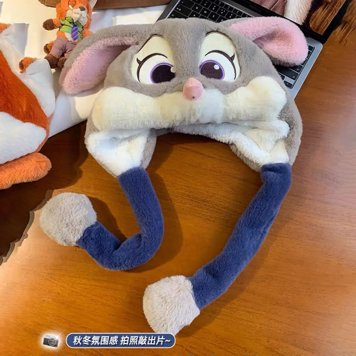 

Милая плюшевая шапка с изображением Зверополис Джуди Хоппс Ника Уайлд, сохраняющая тепло, утолщенная плюшевая шапка, защита головы, ушей, антифризная шапка, подарок для девочки