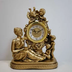 Retro European Resin Table Clock Living Room Creative Desk Clock Electronic Silent Table Clocks Home Ornaments Antique Style