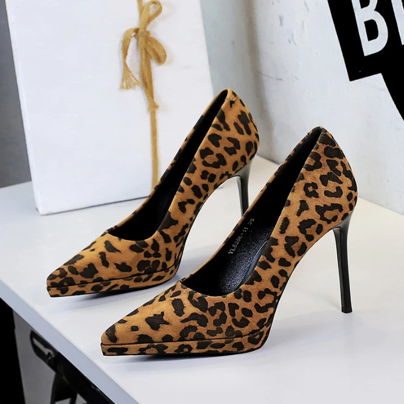 Womens Pointed Toe Stiletto High Heels Platform Pumps Patent Leather Leopard Print Dress Shoes For Office Party Wedding Fahion