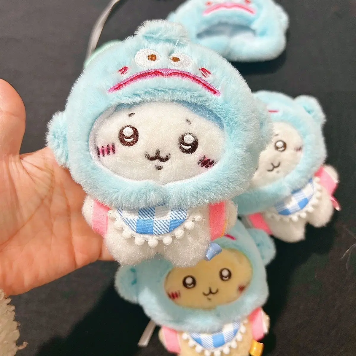 

MINISO New Chiikawa Hachiware Usagi Ugly Fish Headband Bib Doll Pendant Cute Cartoon Couple Birthday Gift Giving Girls