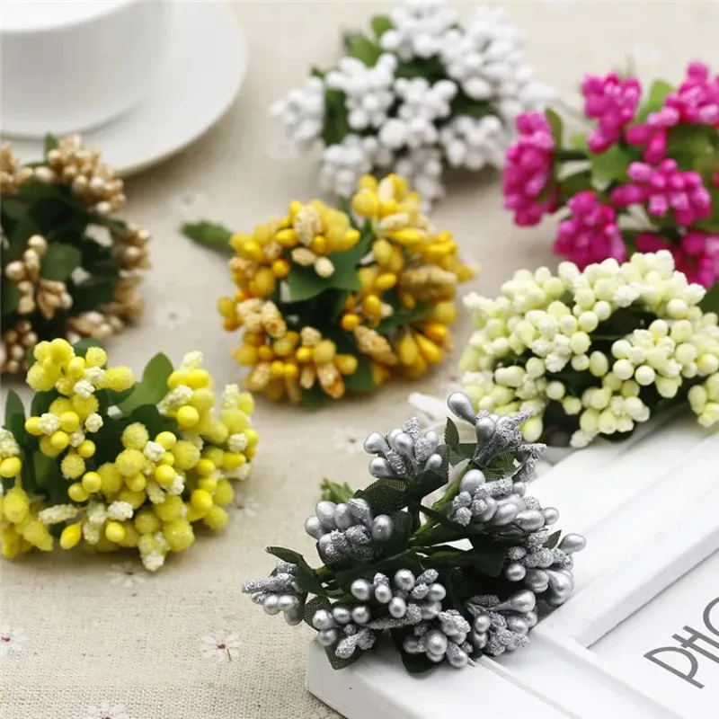 Hot sale Artificial Mini Foam Berry Bouquet Fake Fruit Stamen Bead Flowers For DIY Wreath Box Wedding Scrapbooking Accessories