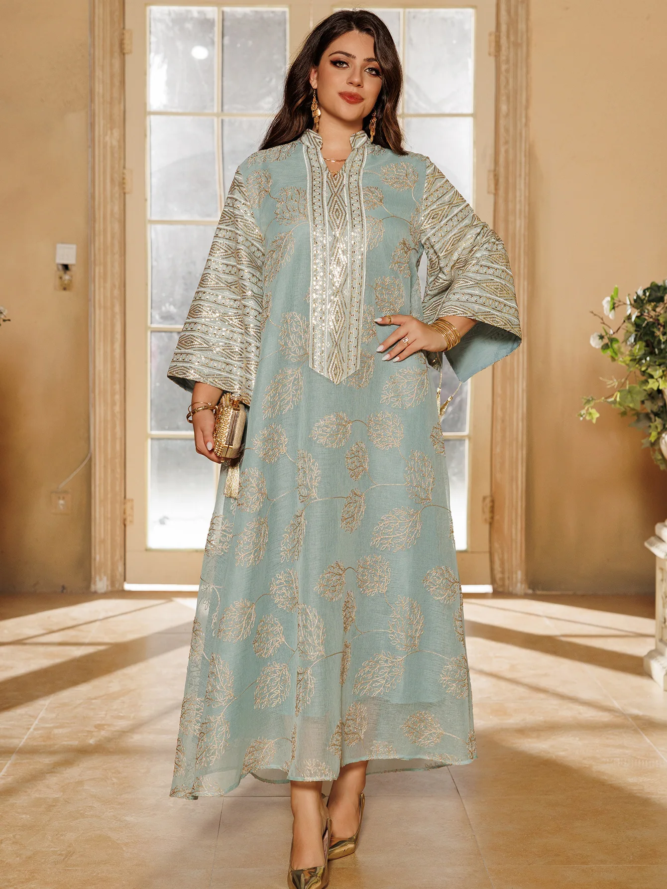 2025 Muslim Embroidered Sequined Robe Women Middle East Abaya New Style Long Sleeves Elegant Party Evening Dresses