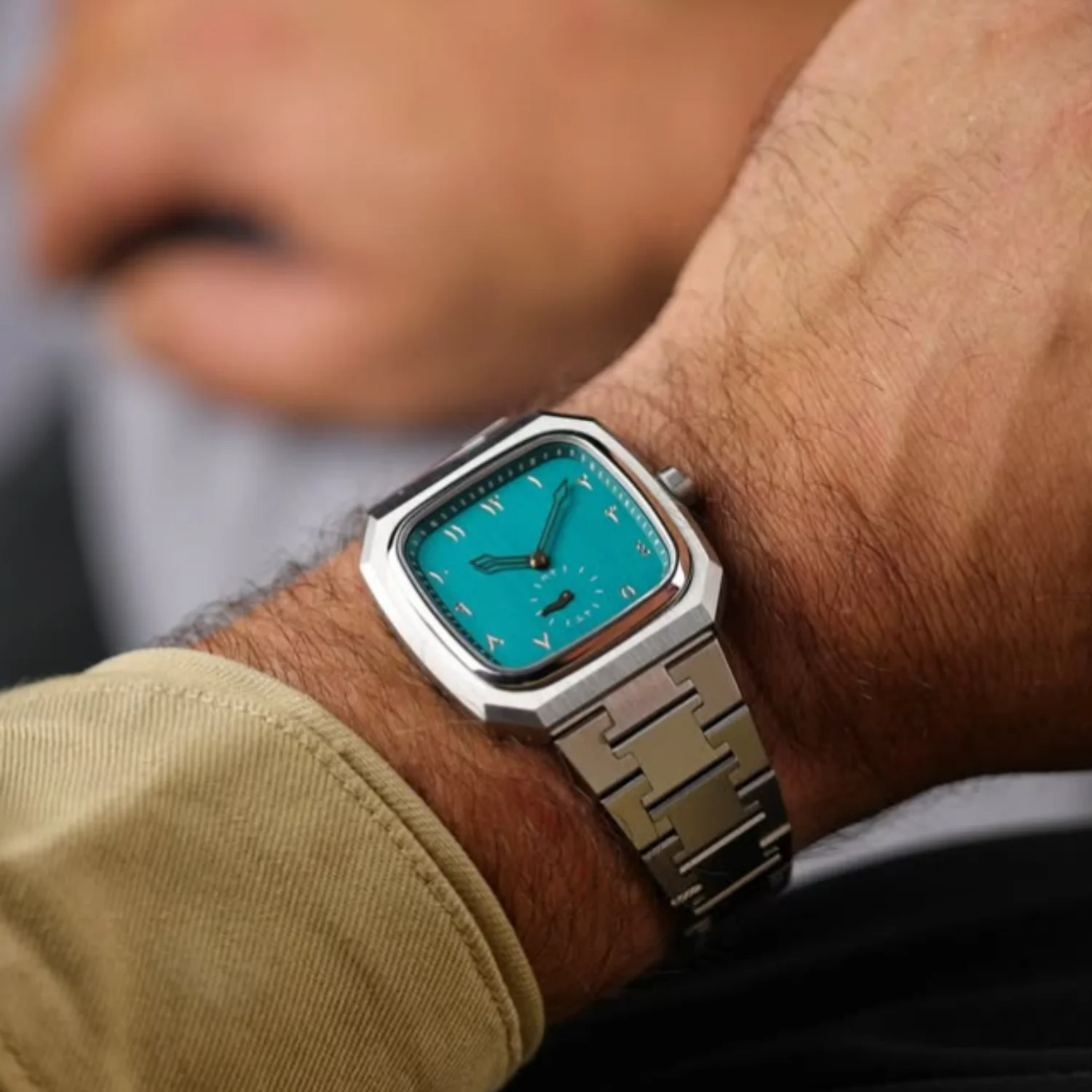 Quartz Watch for Man Square Series Stainless Steel Watch with Japanese Movement 41mm Diameter 10mm Thickness Waterproof 30 Meter