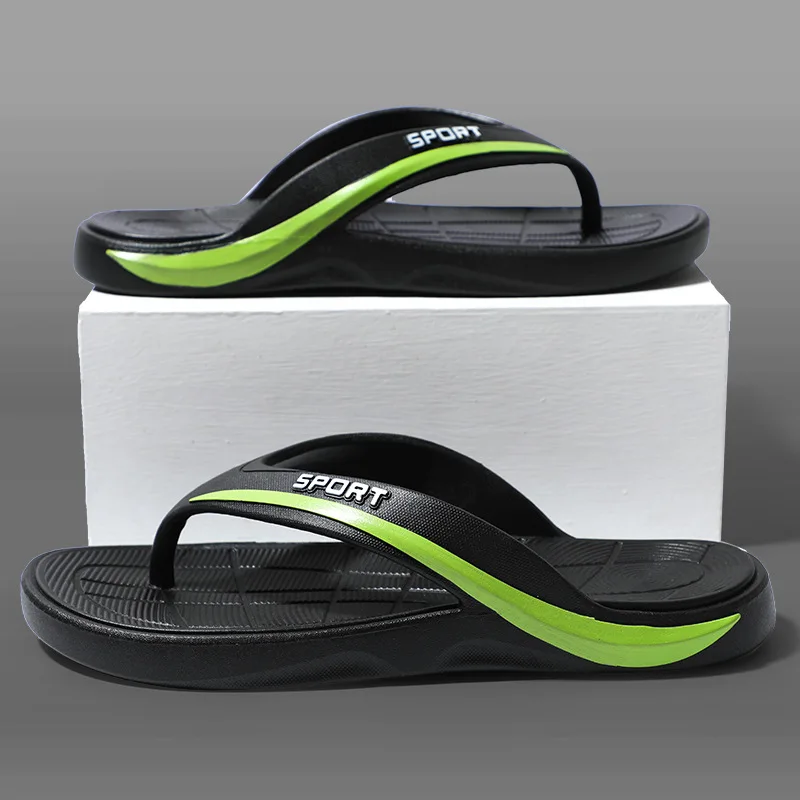 Flip flops for men, summer trend, fashion, and outerwear flip flops for outdoor leisure, anti slip beach sandals