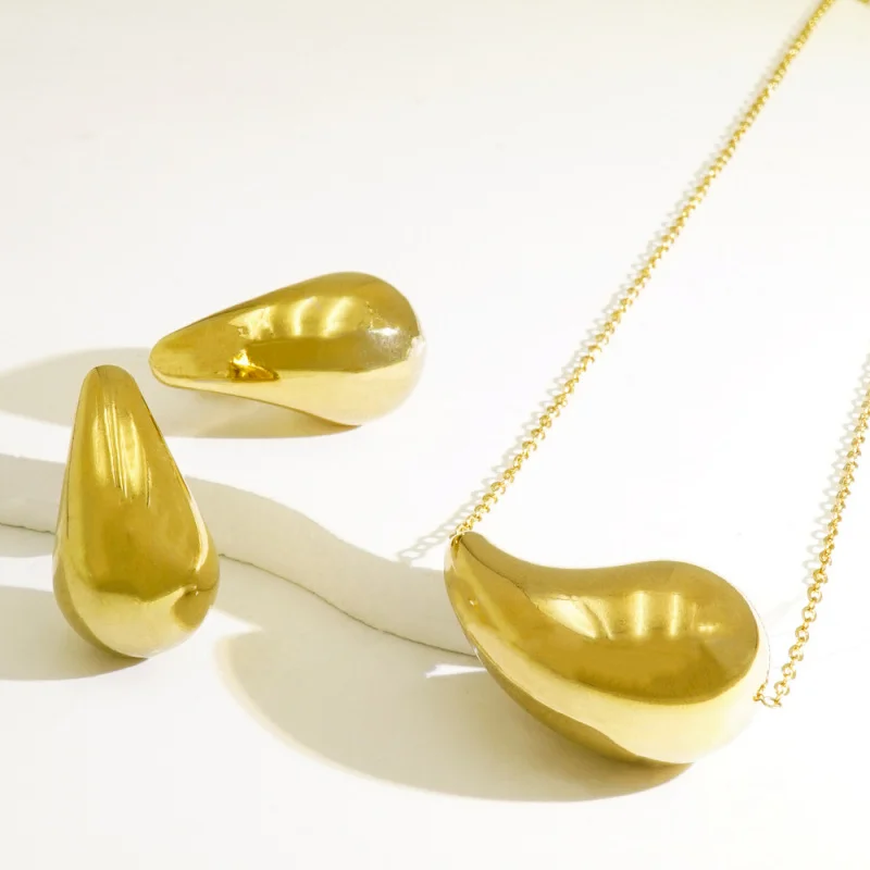

Teardrop Necklace European and American Niche Chubby Water Drop Pendant Collarbone Jewelry Necklace18kGold Box chain