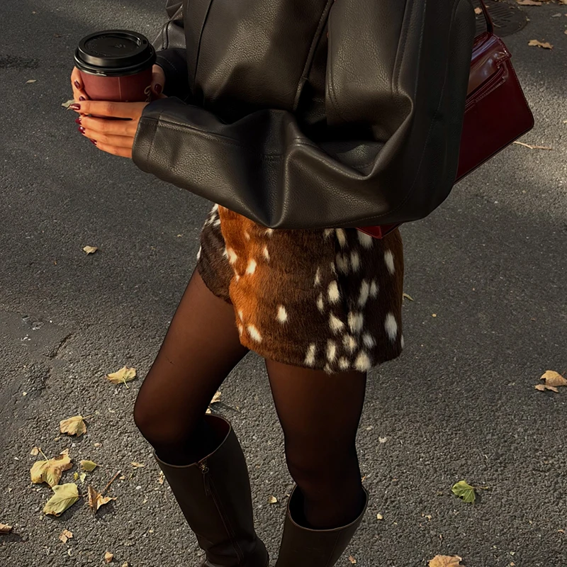 Retro Chic Deer Printed Short Pants Chic Elegant Women Front Zip High Waist Trousers Trendy Party Casual Street Holiday Outfit