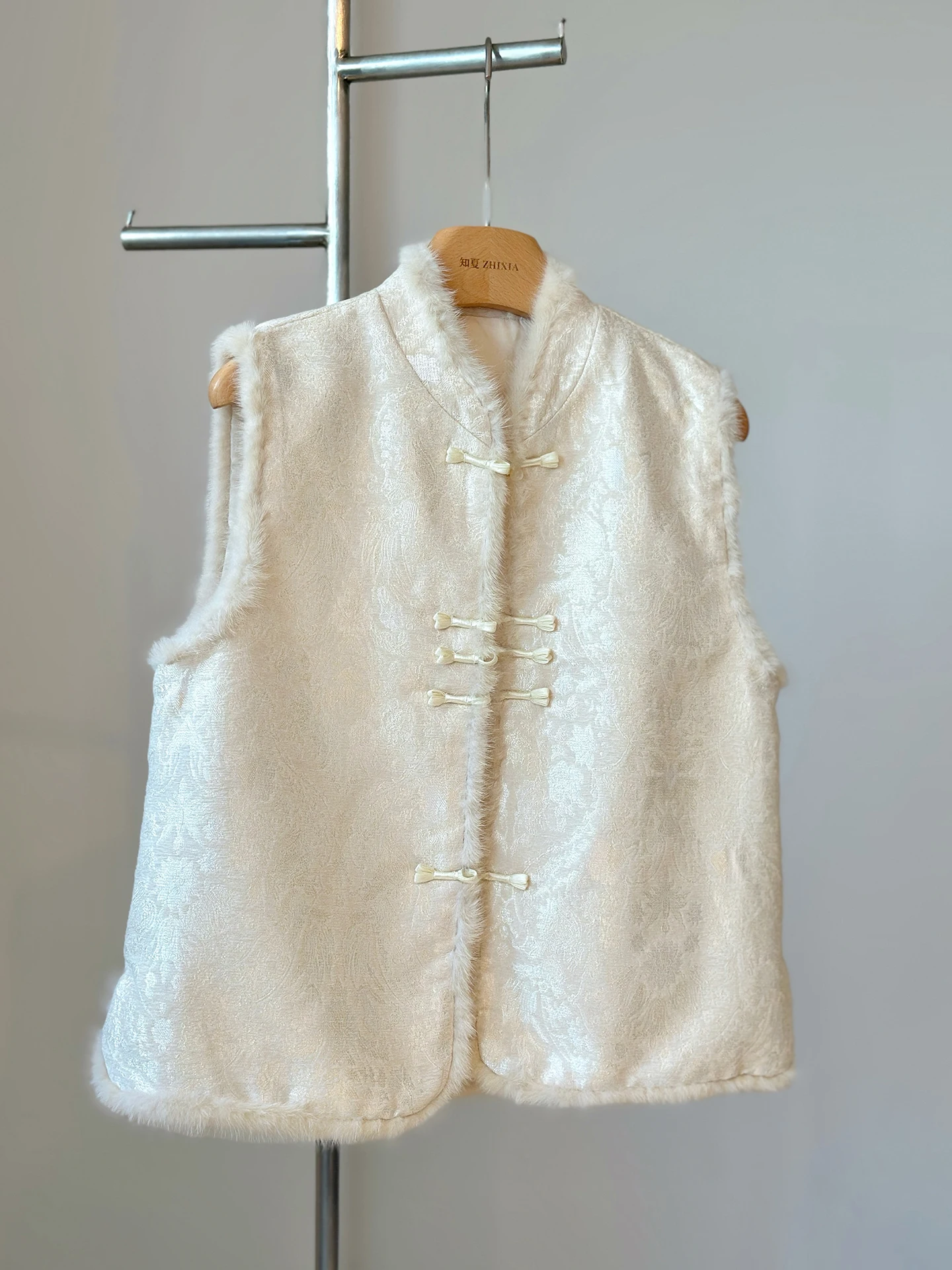 New Chinese Style White Jacquard Quilted Vest Women's Autumn and Winter High-Grade Elegance Sleeveless Waistcoat Cotton