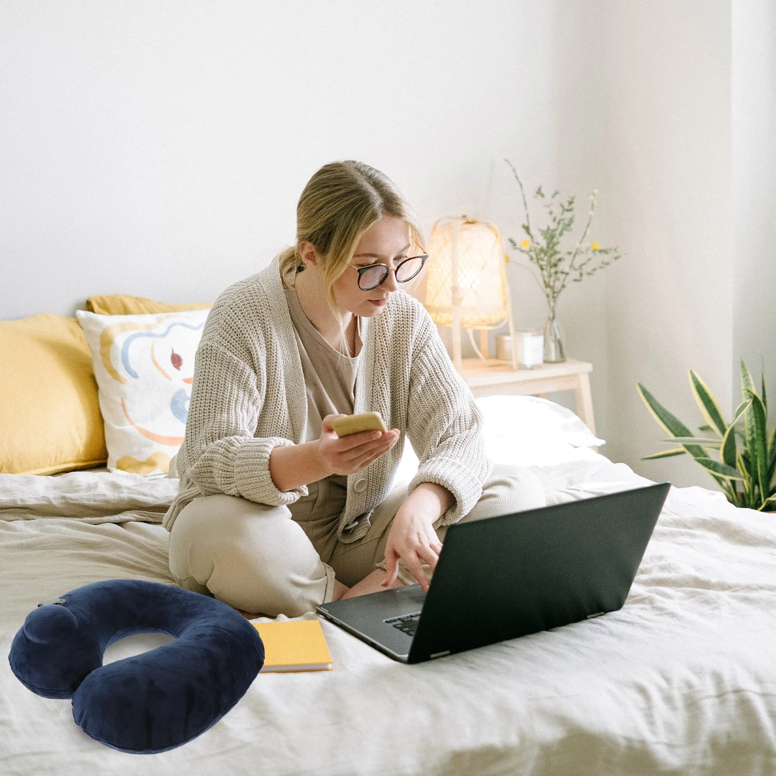 

Inflatable Neck Pillow Portable Travel Car Sleeping Flight Ergonomic Design Fast Inflate Deflate Easy Pack Carry Camping Pillow