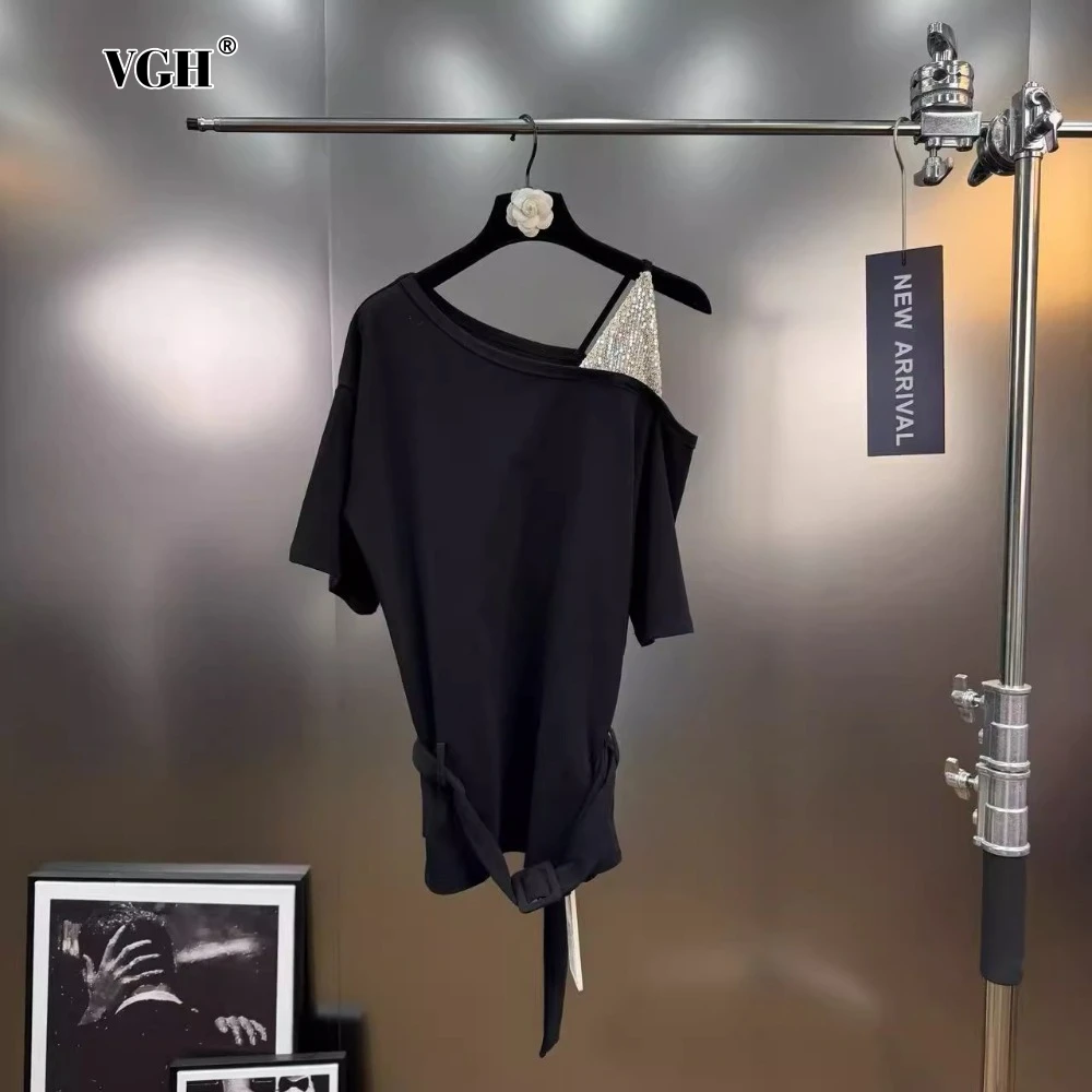 

VGH Sexy Spliced Sequins Strap T Shirts for Women Diagonal Collar Off One Shoulder Patchwork Sashes Loose Tees Female Summer New