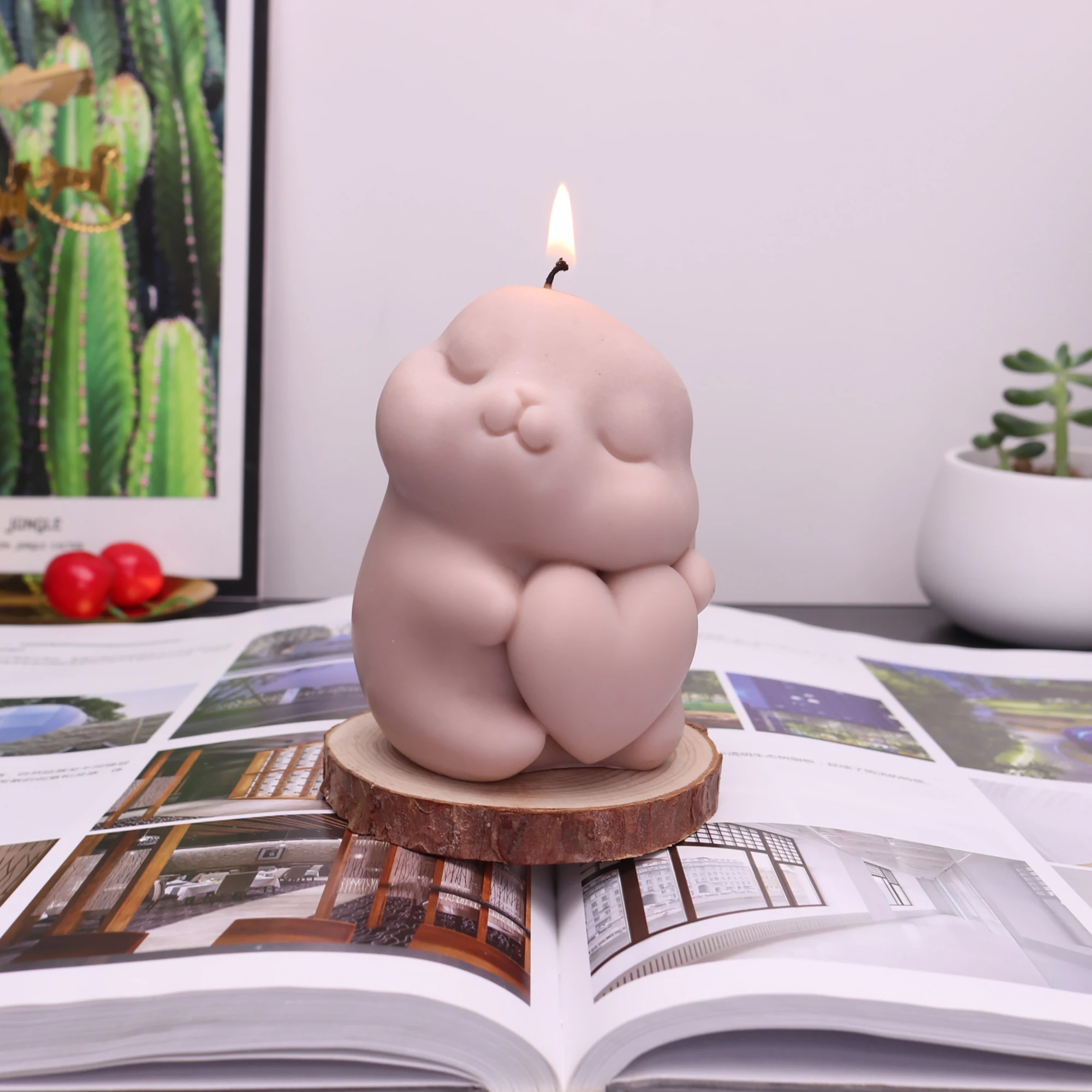 

Silicone Mold For Cute creative rabbit candle，Mousse cake food silicone home DIY homemade aromatherapy candle mold customization