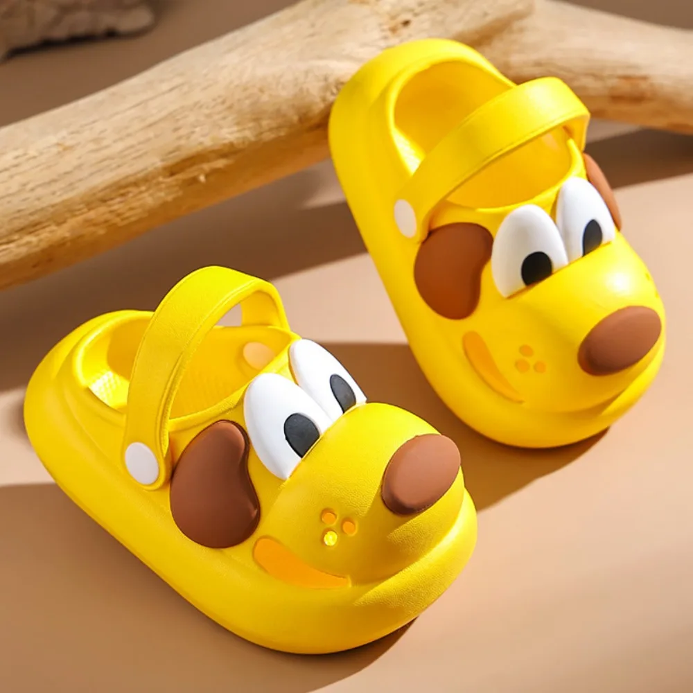 Cute Cartoon Children's Sandals EVA Non-Slip Hole Kid's Shoes Lightweight Breathable Beach Slippers For 1-4 Boys Girls