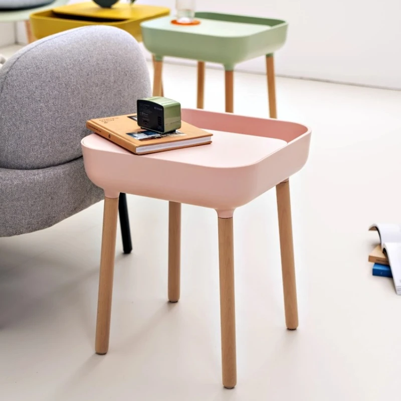 طاولة جانبية صغيرة بسيطة وحديثة من الشمال لغرفة المعيشة طاولة قهوة صغيرة إبداعية لغرفة النوم طاولة تخزين صغيرة بجانب السرير للاحتفال بالإنترنت #1