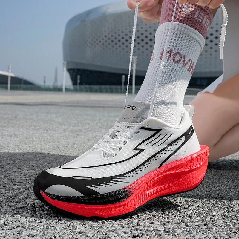 

2025 New Outdoor Sports Shoes For Men Women Good Quality Running Shoes Couples Breathable Training Shoe Walking Jogging Shoe