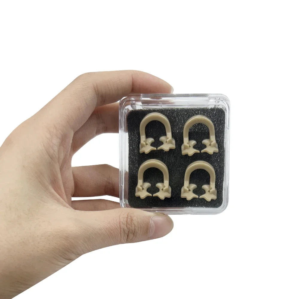 

4Pcs/Box Dental Rubber Dam Clamps Autoclavable (134°C) Resin Material Barrier Clips for Secure Tooth Isolation Dental Clinic Use