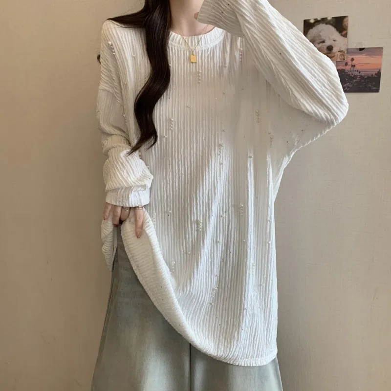 

Women Long Sleeve T-shirt 2026 New Arrival Beaded Star Embellished Top Loose Fit Slim Look Casual Autumn Fashion Tee