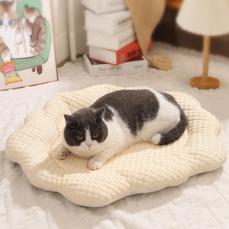 

Охлаждающая кровать для питомца, мягкая хлопковая подстилка в форме цветка, коврик для сна для маленьких собак и кошек, подходит для стирки