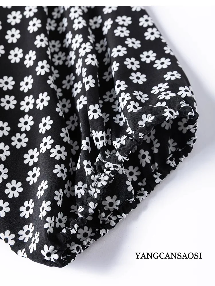 アーティスティックな黒と白の花柄、100%天然桑絹クレープデシン、ラウンドネック、ランタンスリーブ、ゴムウエストのレディースドレス